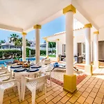 Candeias